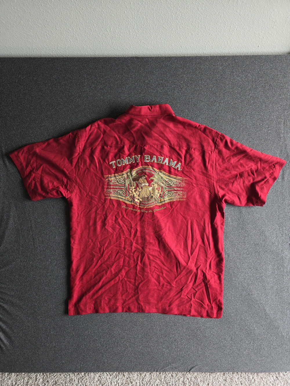Tommy Bahama Silk Shirt Men's XL Red Floral Camp Hawaiian Hula Girl Panel Back